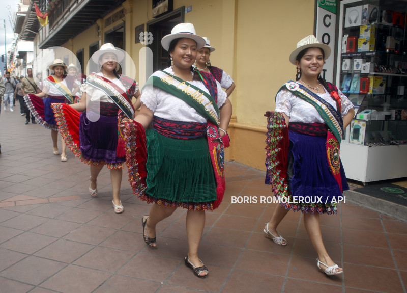 CUENCA-PRESENTACION CANDIDATAS-CHOLA CUENCANA