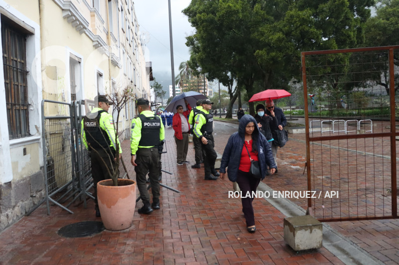 RETIRO-VALLAS-ASAMBLEA