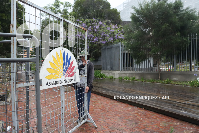 RETIRO-VALLAS-ASAMBLEA