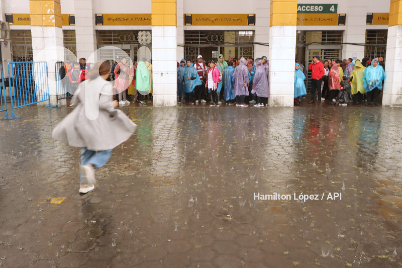 UIO-LLUVIAS-QUITO