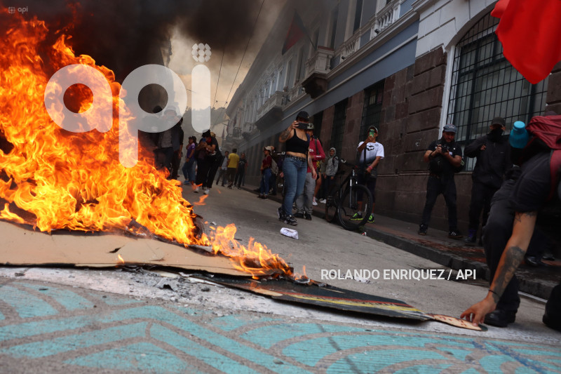 MARCHA-MOVIMIENTOS-SOCIALES