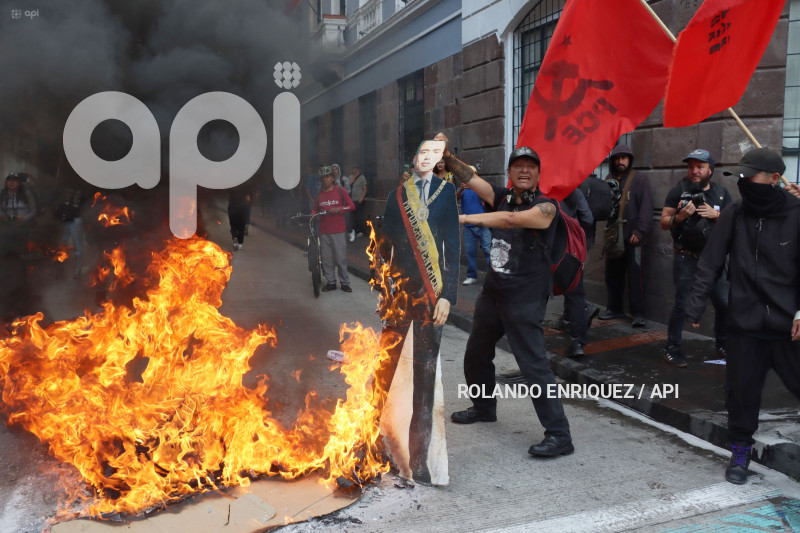 MARCHA-MOVIMIENTOS-SOCIALES