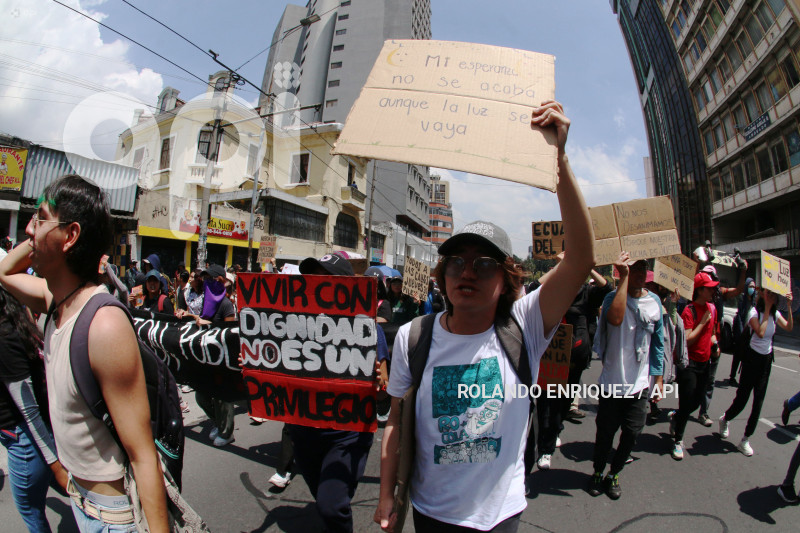 MARCHA-MOVIMIENTOS-SOCIALES