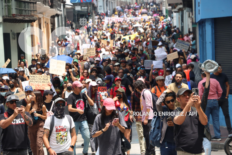 MARCHA-MOVIMIENTOS-SOCIALES