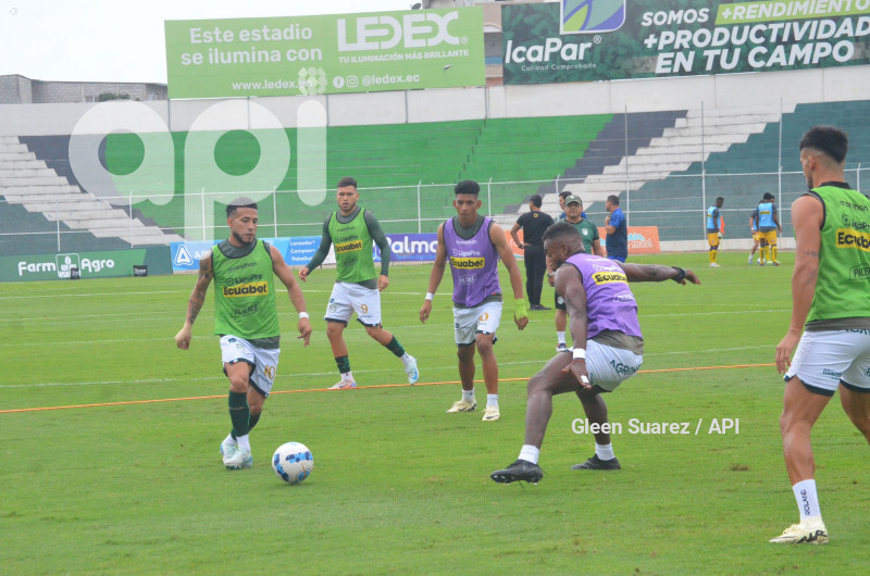 FBL-LIGAPRO-ORENSE-DELFIN