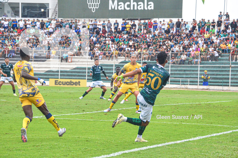FBL-LIGAPRO-ORENSE-DELFIN