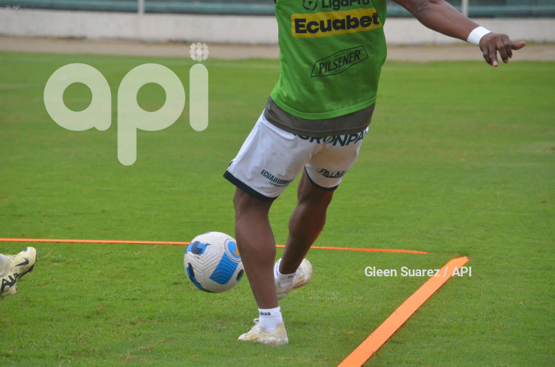 FBL-LIGAPRO-ORENSE-DELFIN