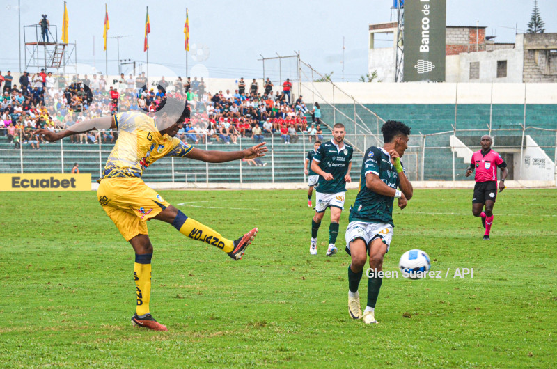 FBL-LIGAPRO-ORENSE-DELFIN