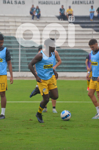 FBL-LIGAPRO-ORENSE-DELFIN