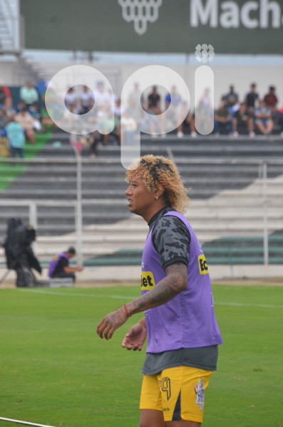 FBL-LIGAPRO-ORENSE-DELFIN
