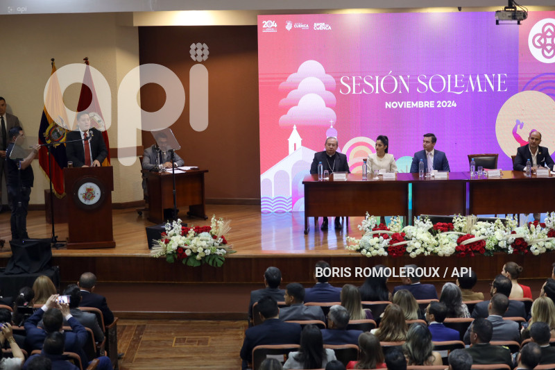 CUENCA-SESION-SOLEMNE-INDEPENDENCIA