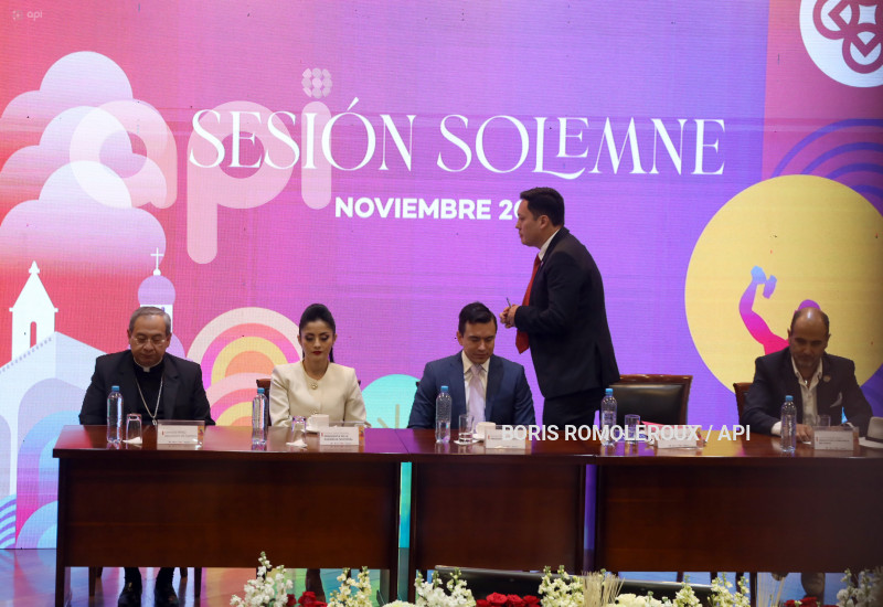 CUENCA-SESION-SOLEMNE-INDEPENDENCIA