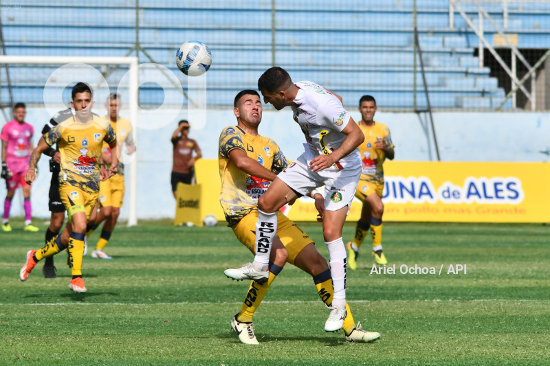 FBL-LIGAPRO-DELFIN-MUSHUC RUNA