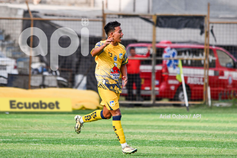 FBL-LIGAPRO-DELFIN-MUSHUC RUNA