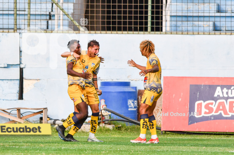 FBL-LIGAPRO-DELFIN-MUSHUC RUNA
