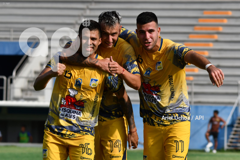 FBL-LIGAPRO-DELFIN-MUSHUC RUNA