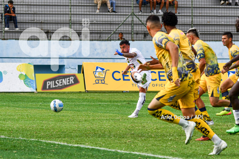 FBL-LIGAPRO-DELFIN-MUSHUC RUNA