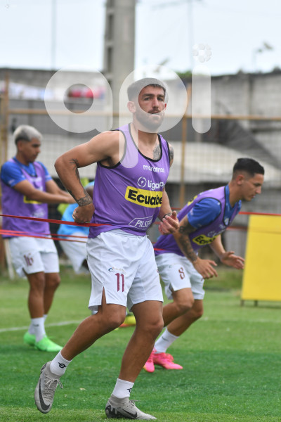 FBL-LIGAPRO-DELFIN-MUSHUC RUNA