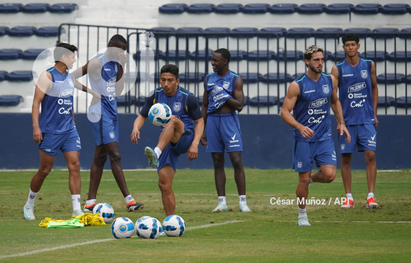 GYE-ENTRENAMIENTO SELECCION