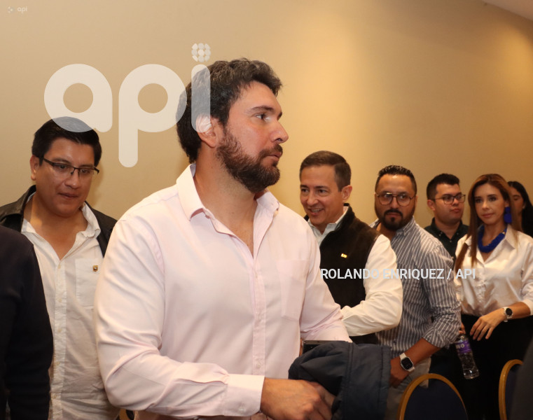 RUEDA-PRENSA-TOPIC-DESCALIFICACION