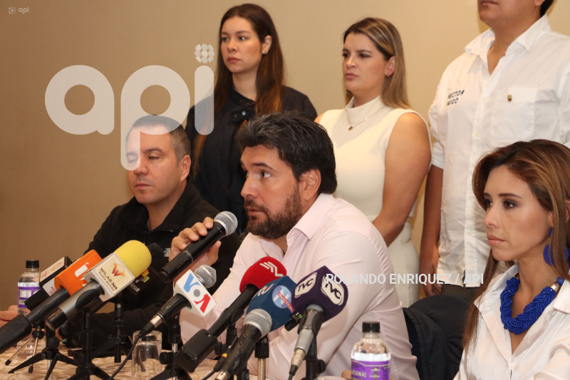 RUEDA-PRENSA-TOPIC-DESCALIFICACION