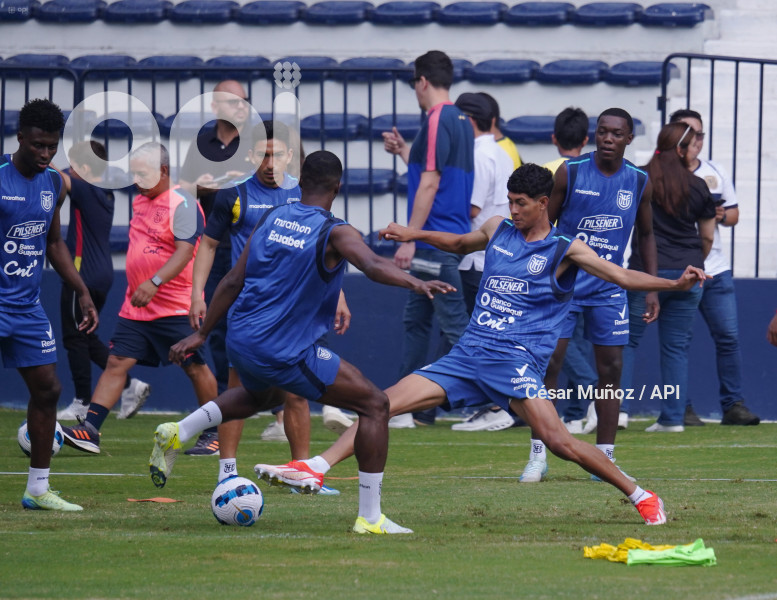 GYE-ENTRENAMIENTO SELECCION