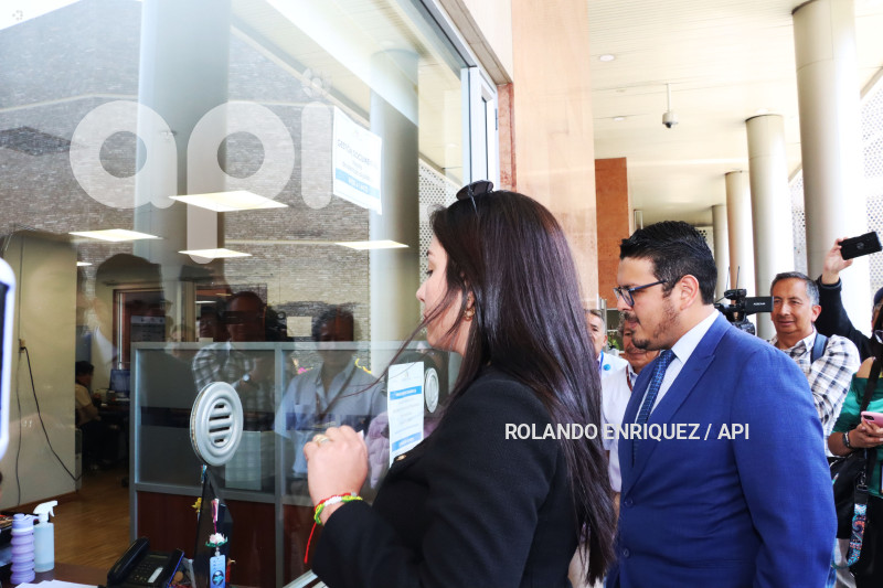 ABOGADOS-VICEPRESIDENTA-VERONICA-ABAD
