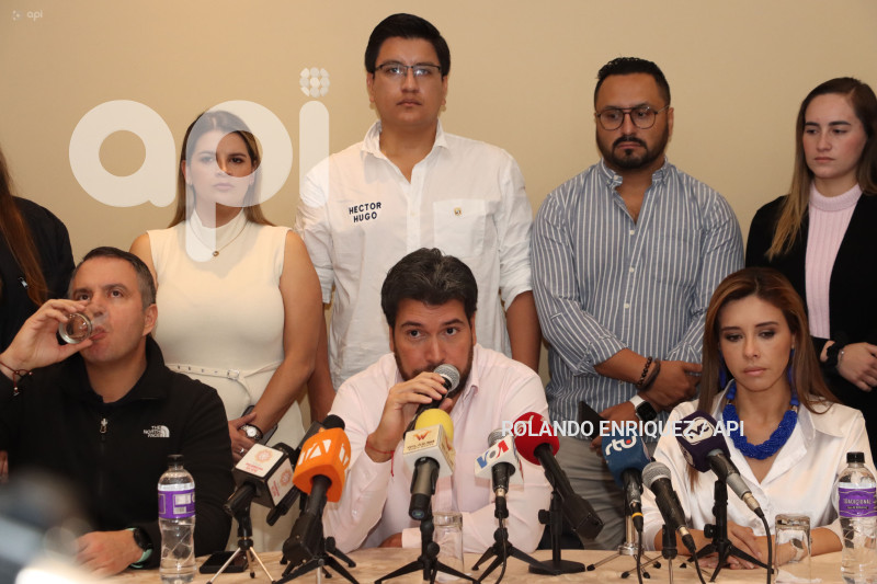 RUEDA-PRENSA-TOPIC-DESCALIFICACION