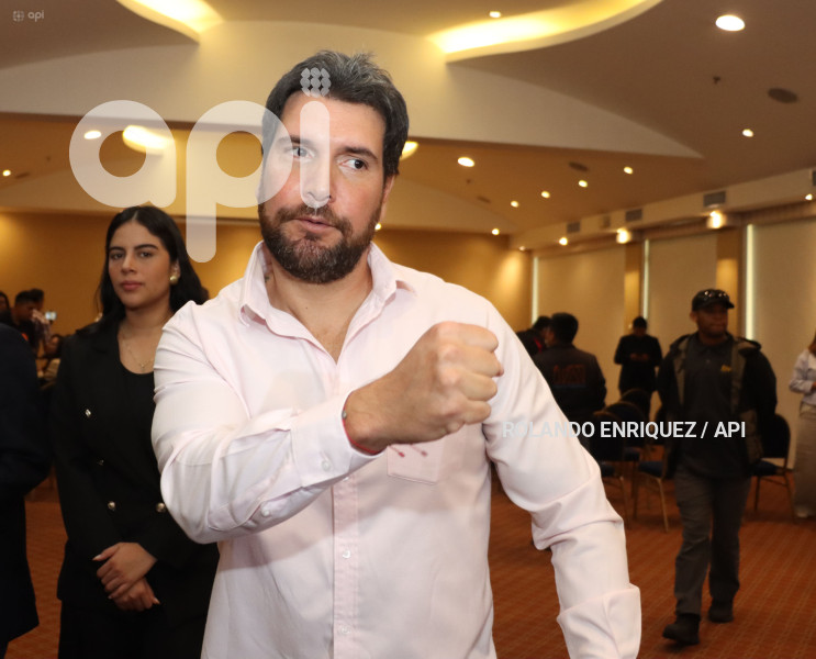 RUEDA-PRENSA-TOPIC-DESCALIFICACION