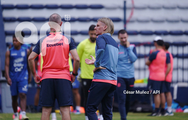 GYE-ENTRENAMIENTO SELECCION