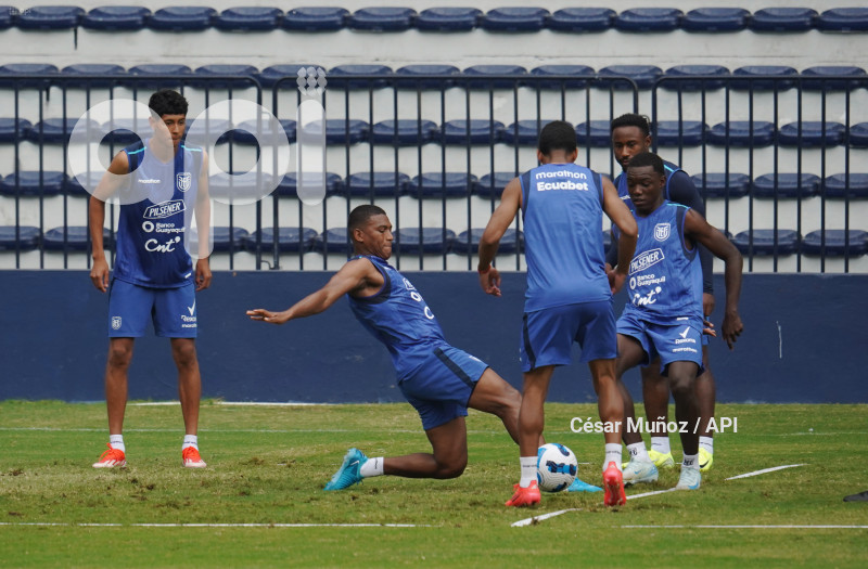 GYE-ENTRENAMIENTO SELECCION