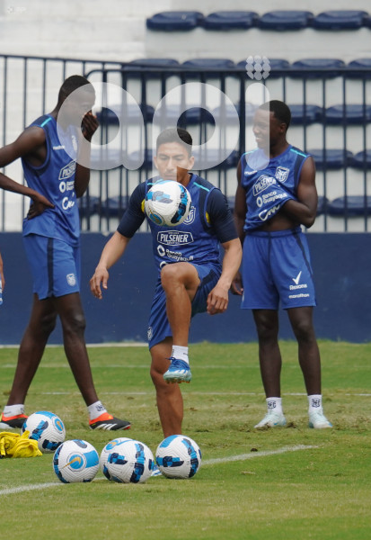 GYE-ENTRENAMIENTO SELECCION