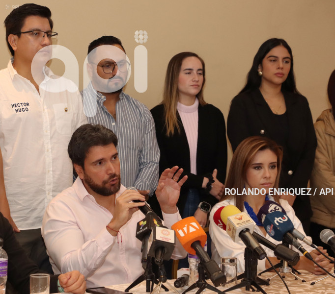 RUEDA-PRENSA-TOPIC-DESCALIFICACION