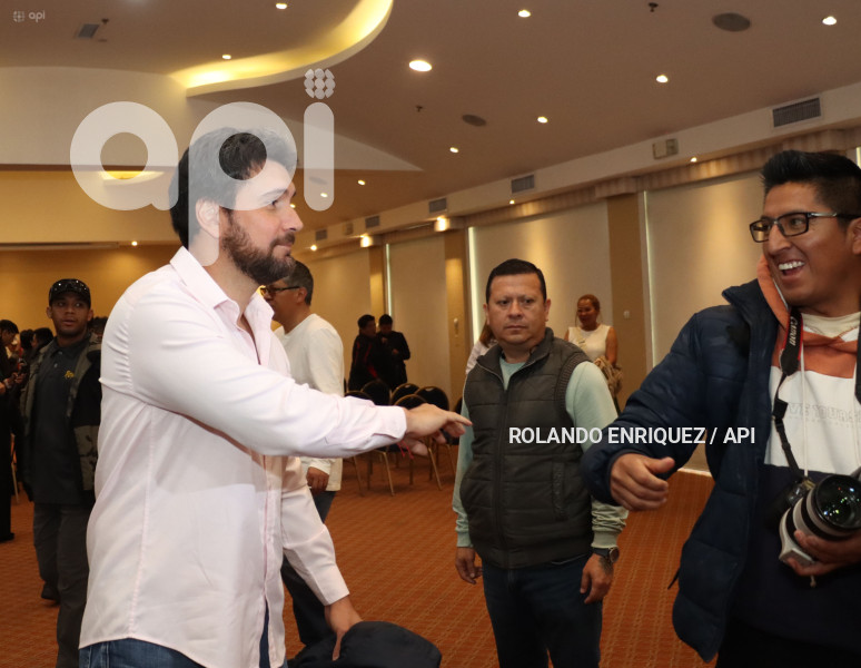 RUEDA-PRENSA-TOPIC-DESCALIFICACION