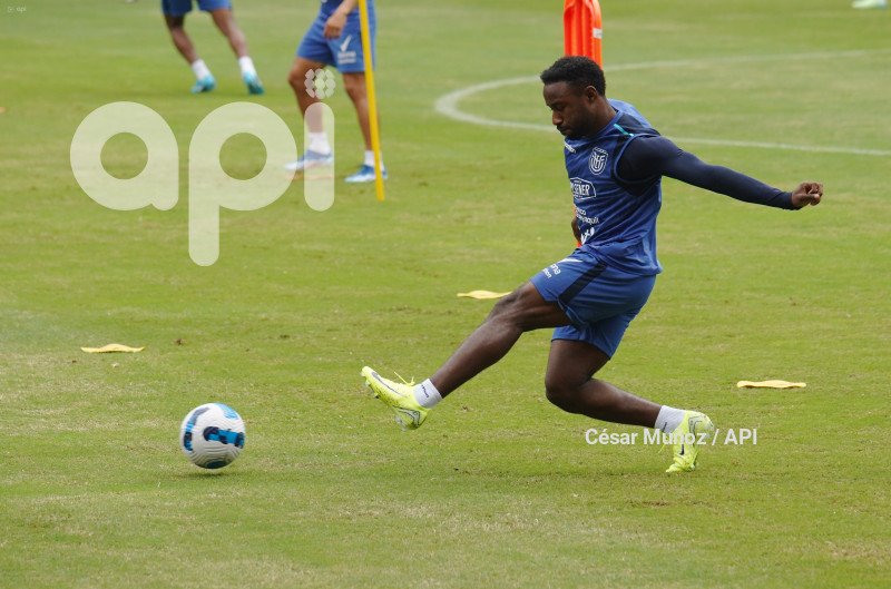 GYE-ENTRENAMIENTO SELECCION