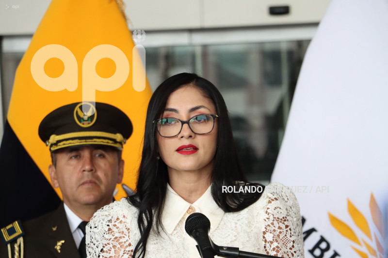 VIVIANA-VELOZ-RUEDA-PRENSA