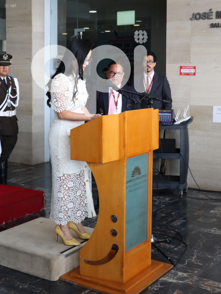 VIVIANA-VELOZ-RUEDA-PRENSA