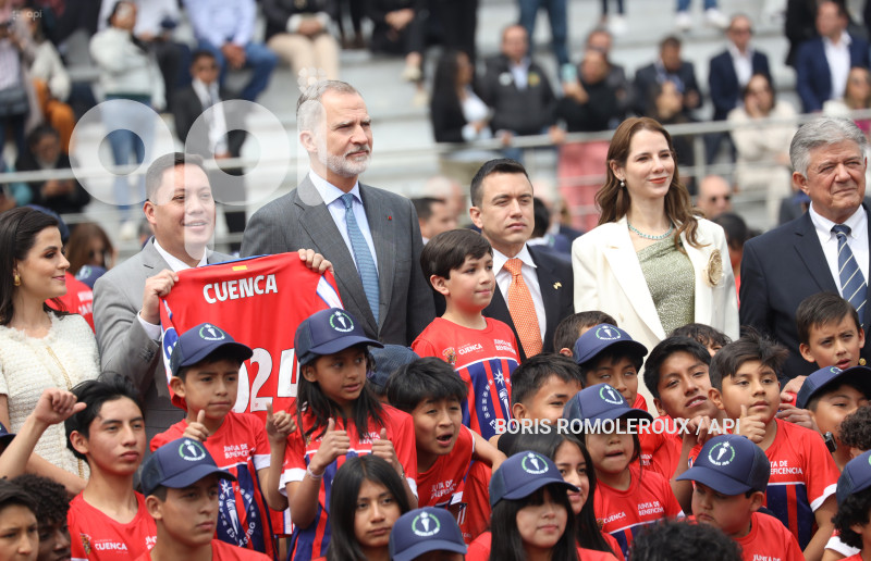 CUENCA-XXIX CUMBRE IBEROAMERICANA-ESCUELA FUTBOL
