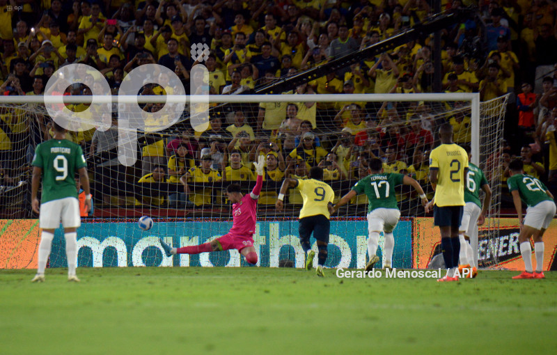FBL-ELIMINATORIAS-ECUADOR-BOLIVIA