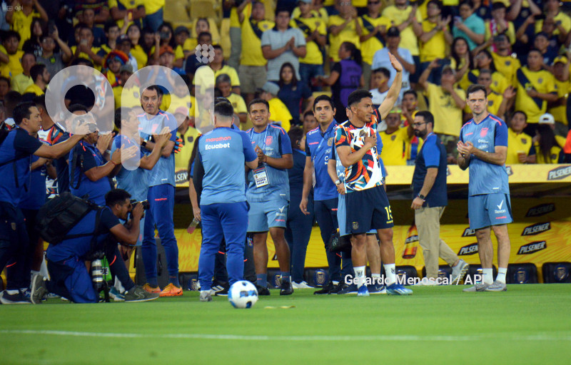 FBL-ELIMINATORIAS-ECUADOR-BOLIVIA