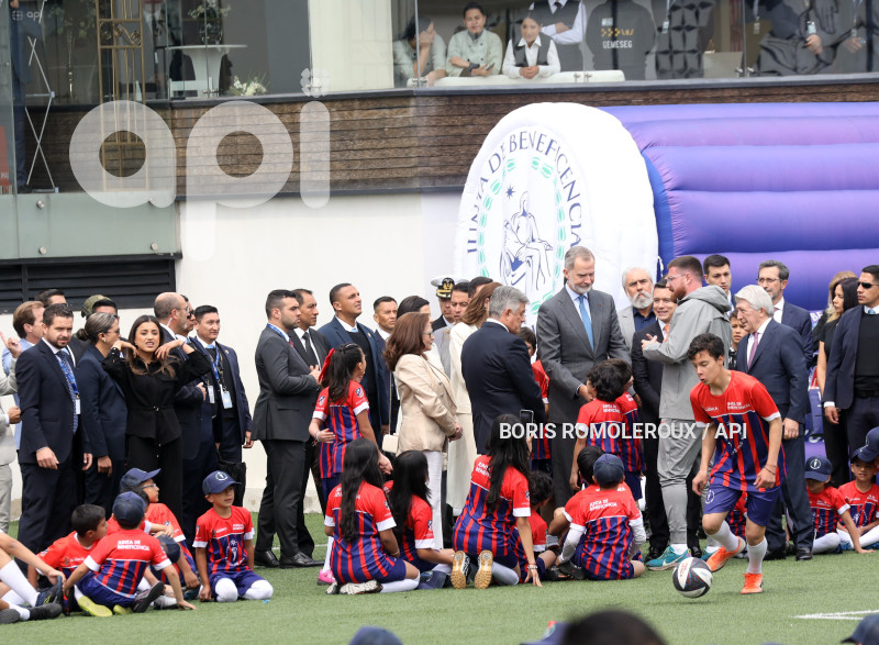 CUENCA-XXIX CUMBRE IBEROAMERICANA-ESCUELA FUTBOL