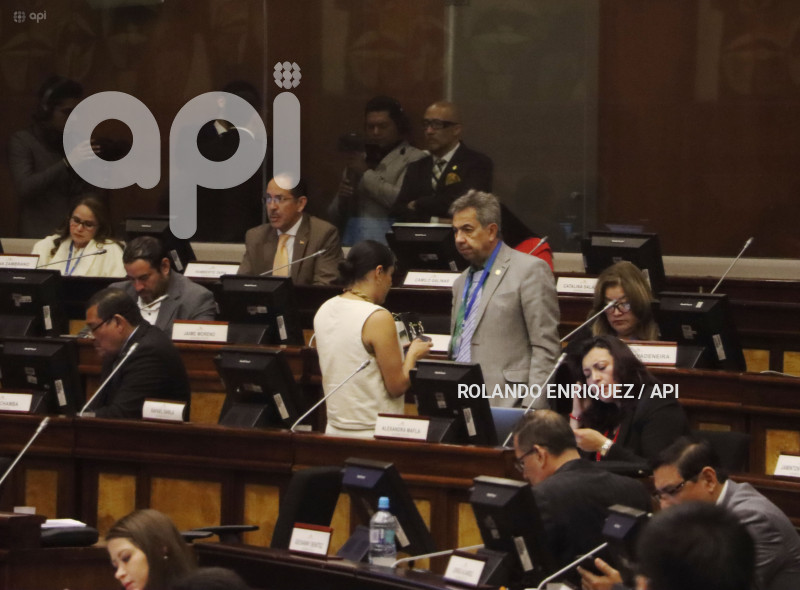 PLENO-MINISTRA-IVONNE-NUNEZ