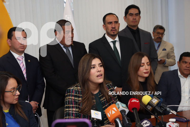 RUEDA-PRENSA-ADN-ARCOTEL-TELCONET