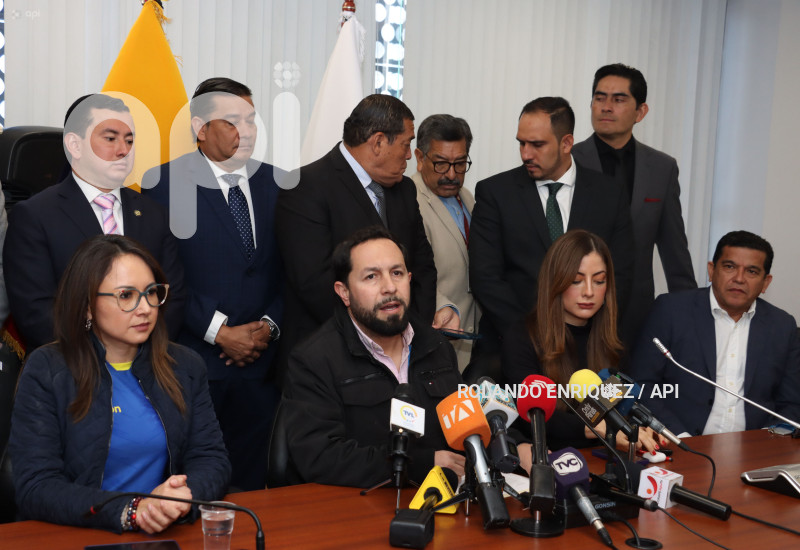 RUEDA-PRENSA-ADN-ARCOTEL-TELCONET