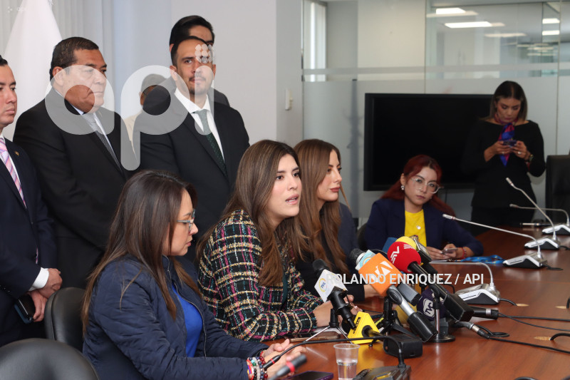 RUEDA-PRENSA-ADN-ARCOTEL-TELCONET