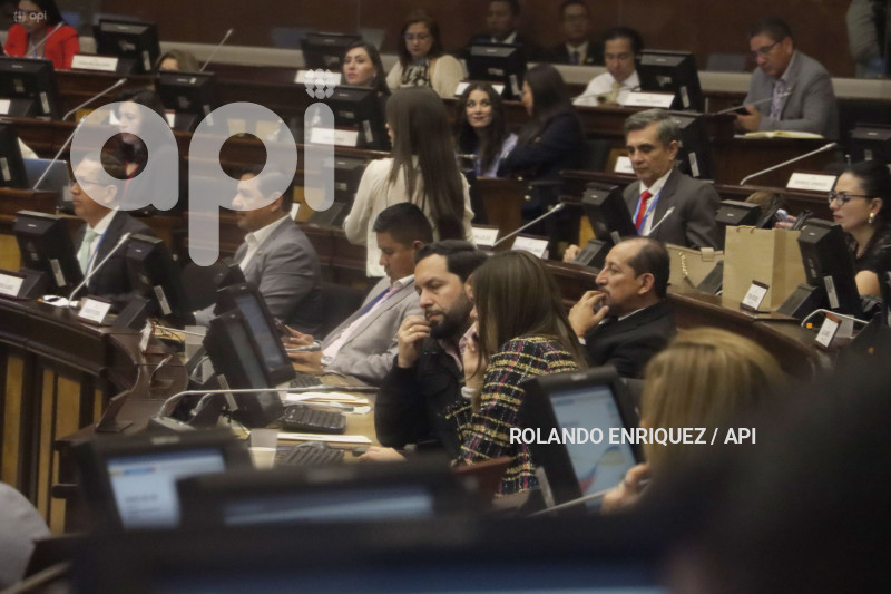 PLENO-MINISTRA-IVONNE-NUNEZ