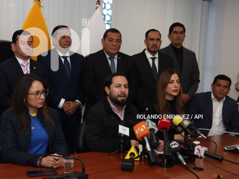 RUEDA-PRENSA-ADN-ARCOTEL-TELCONET