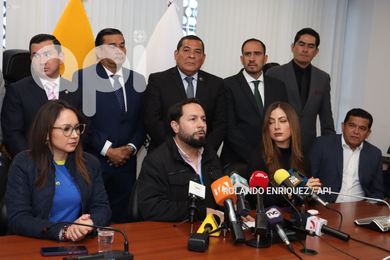 RUEDA-PRENSA-ADN-ARCOTEL-TELCONET