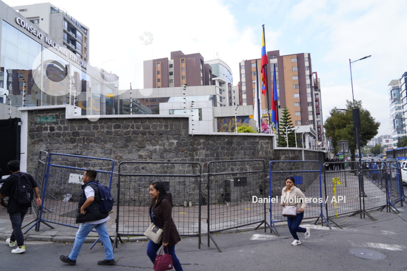 NUEVOS CONSEJEROS CNE