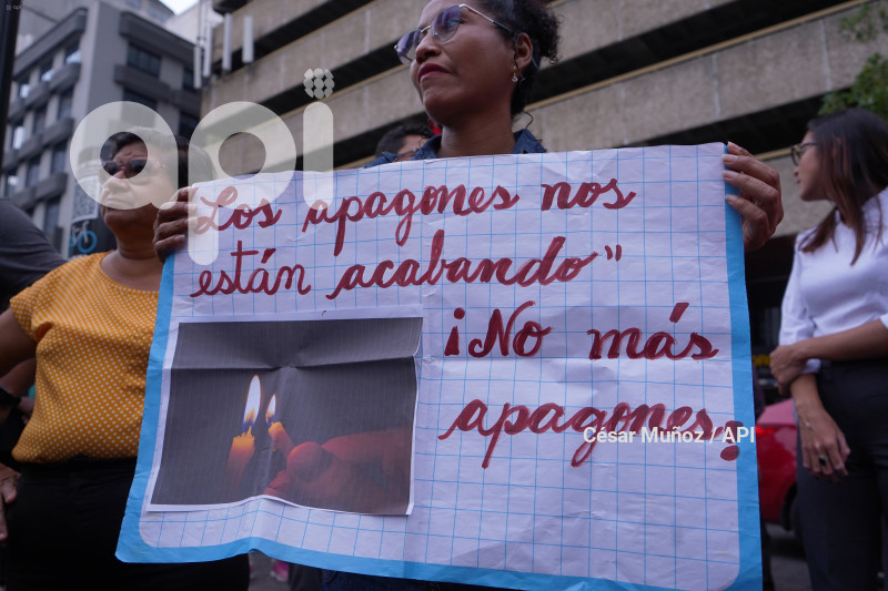 GYE-MARCHA CONTRA NOBOA